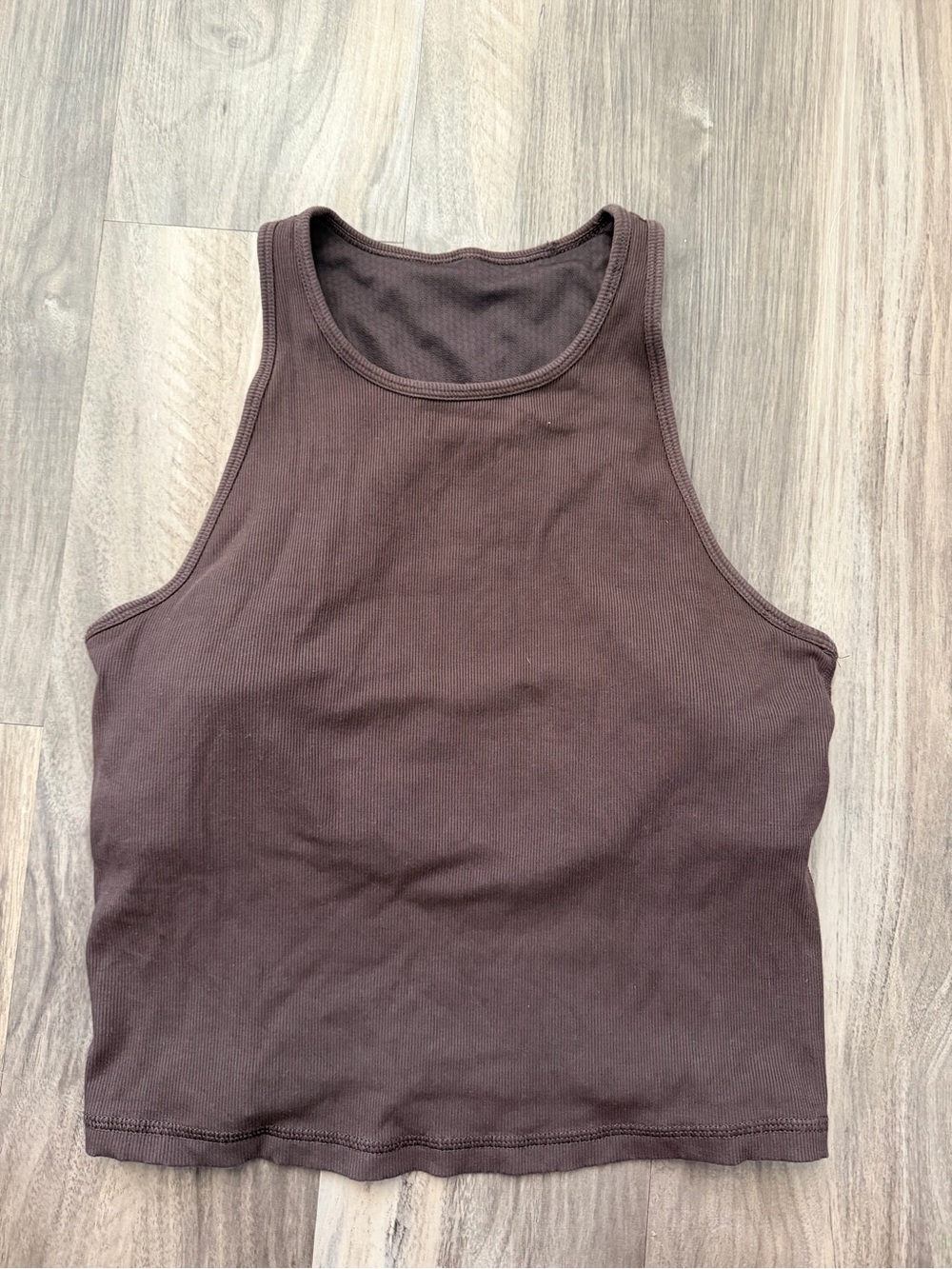 Vuori Pose Plyo Tank Medium